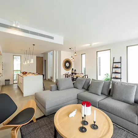 Azure Amber Villa Protaras